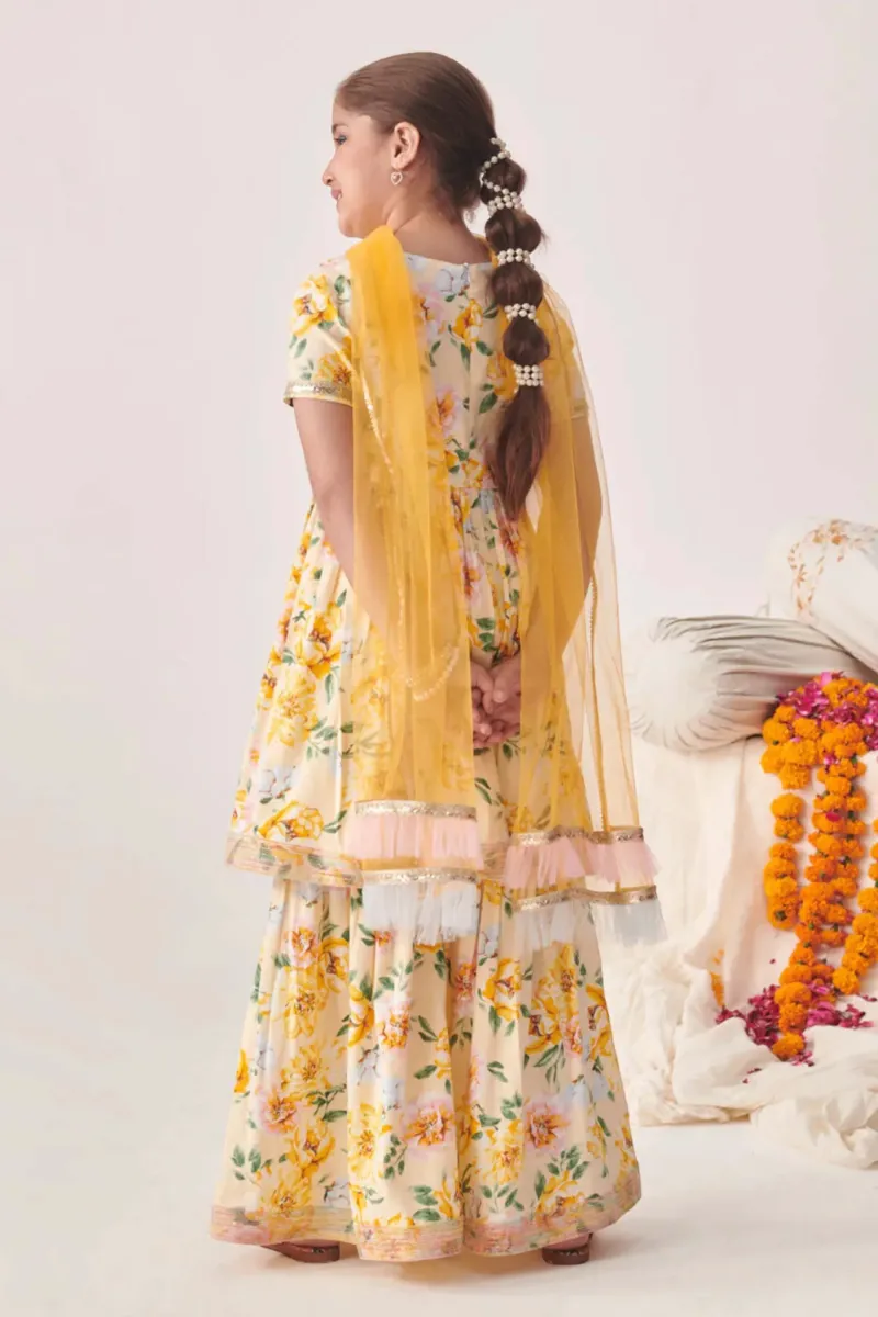 White Cotton Blend Floral Print Kurta Set