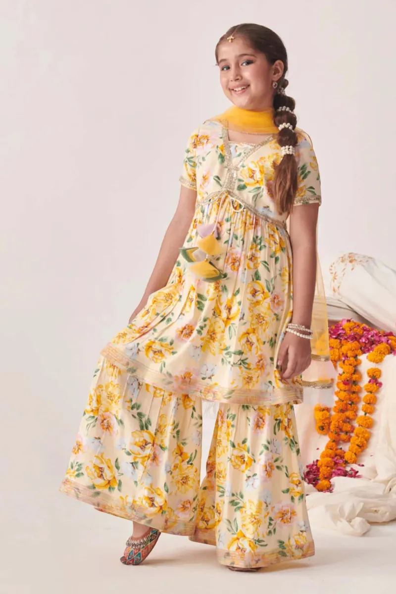 White Cotton Blend Floral Print Kurta Set